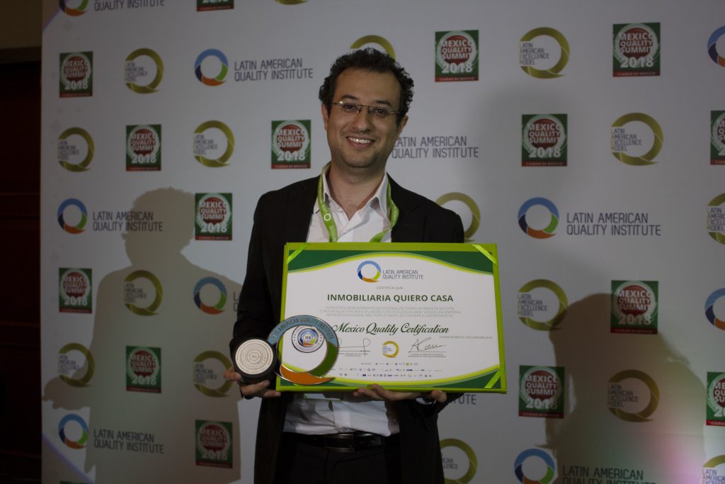 Quiero Casa Wins an Award As Mexican Company of the Year 2018